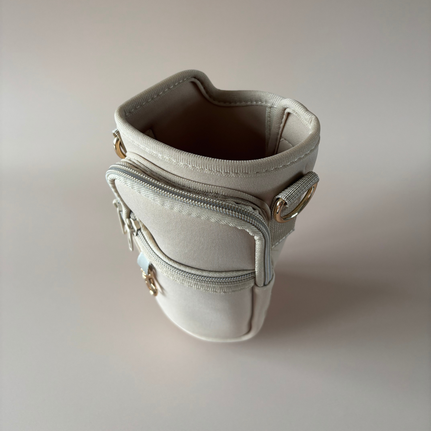 30oz Caramel Bottle Carrier